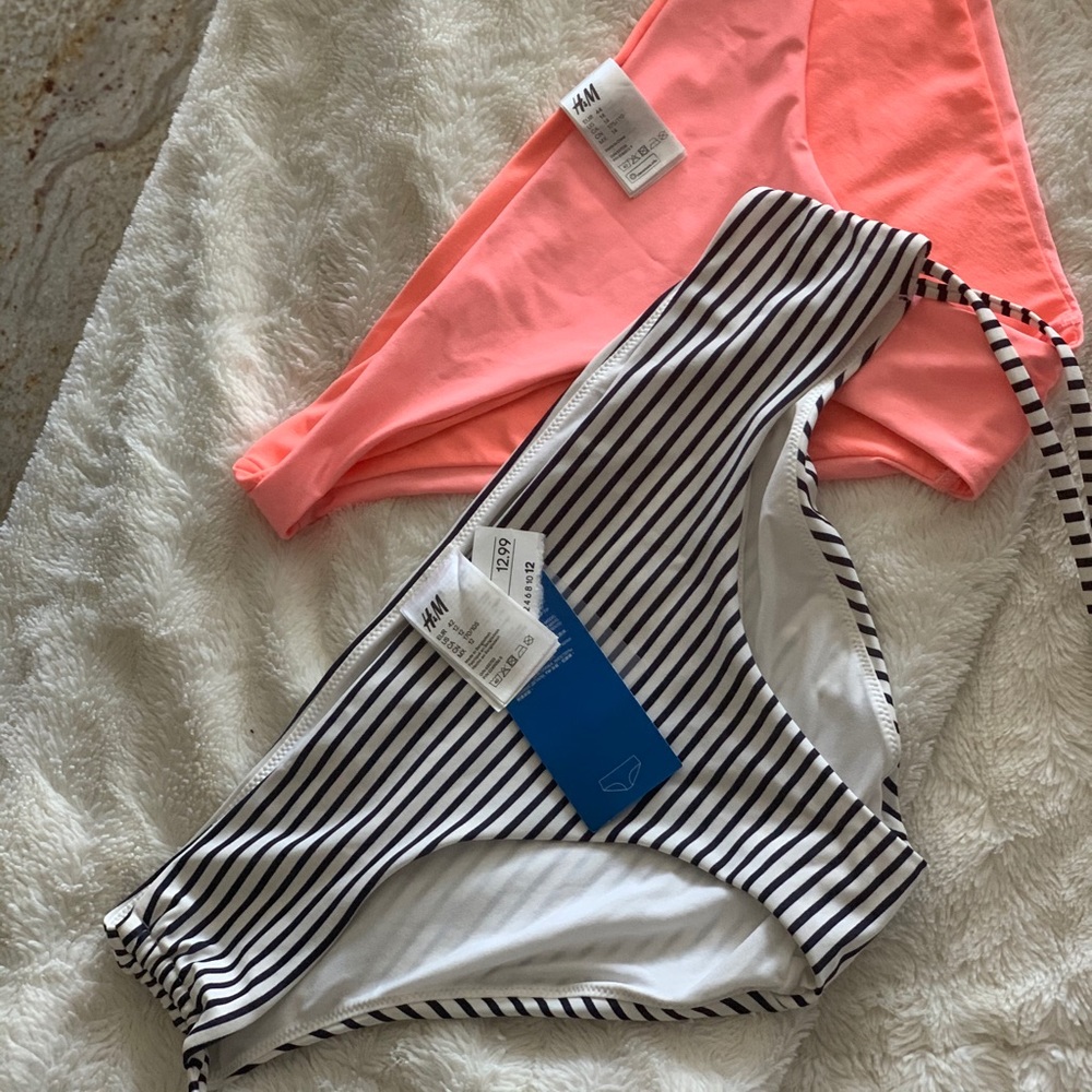 H&M bathing suit bottoms